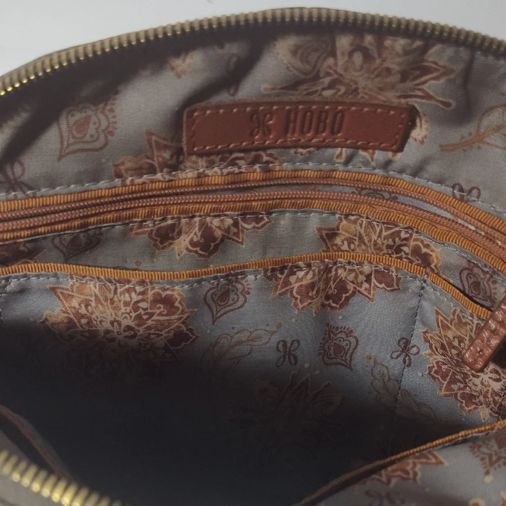 HOBO Moss Green Crossbody Bag - Picture 2 of 10